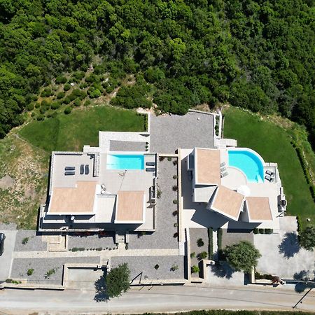 Tempestini Exclusive Villas 尼基亚娜 外观 照片