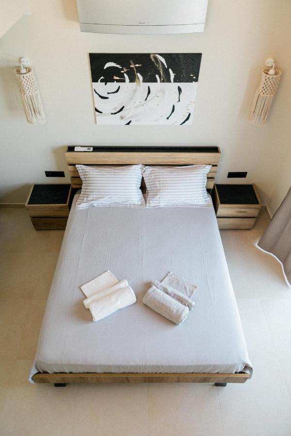 Tempestini Exclusive Villas 尼基亚娜 外观 照片