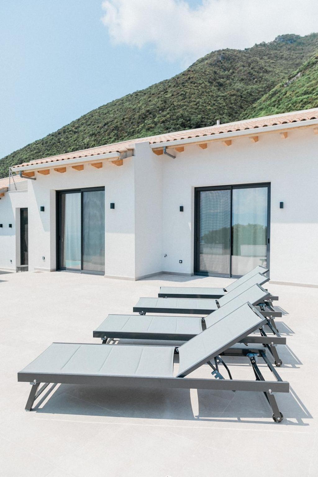 Tempestini Exclusive Villas 尼基亚娜 外观 照片